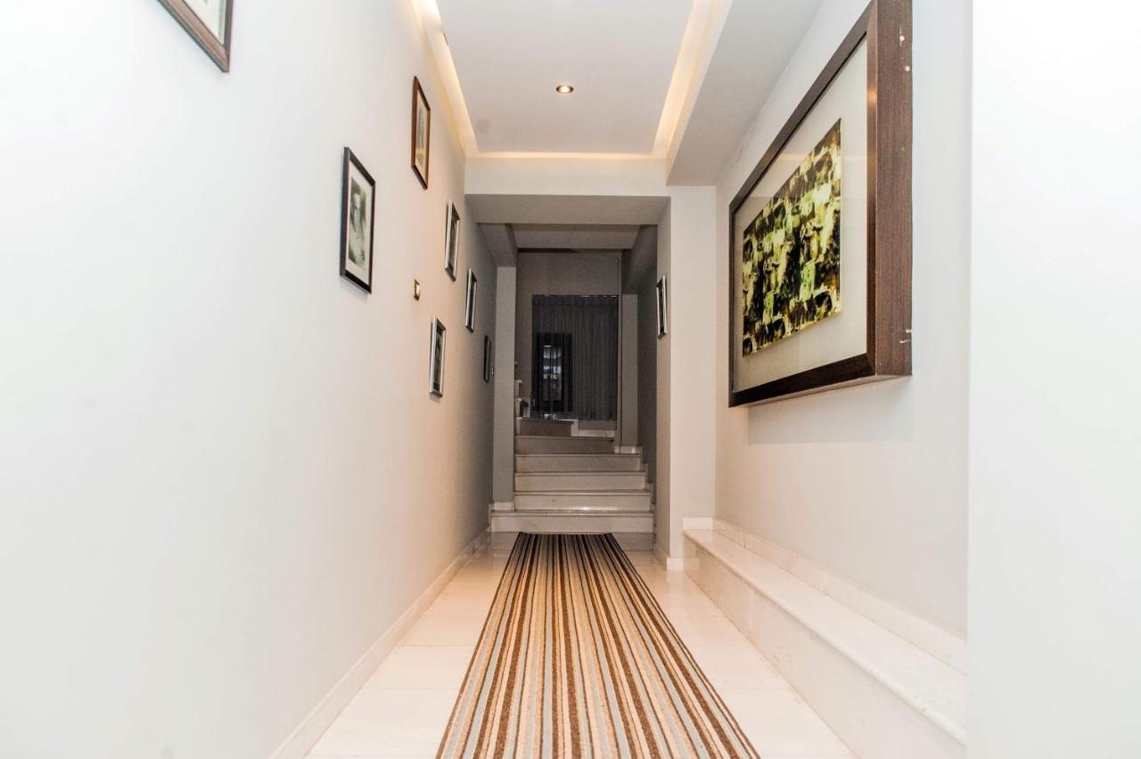 Guest House People Korce Exterior photo